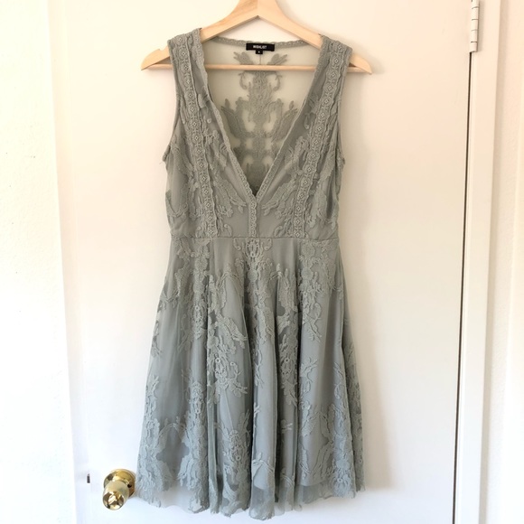 Wishlist Sleeveless Embroidered Lace Mini Dress - Picture 2 of 6